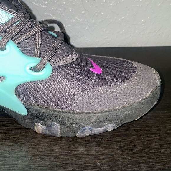 Nike React Presto/ Youth - Picture 13 of 13